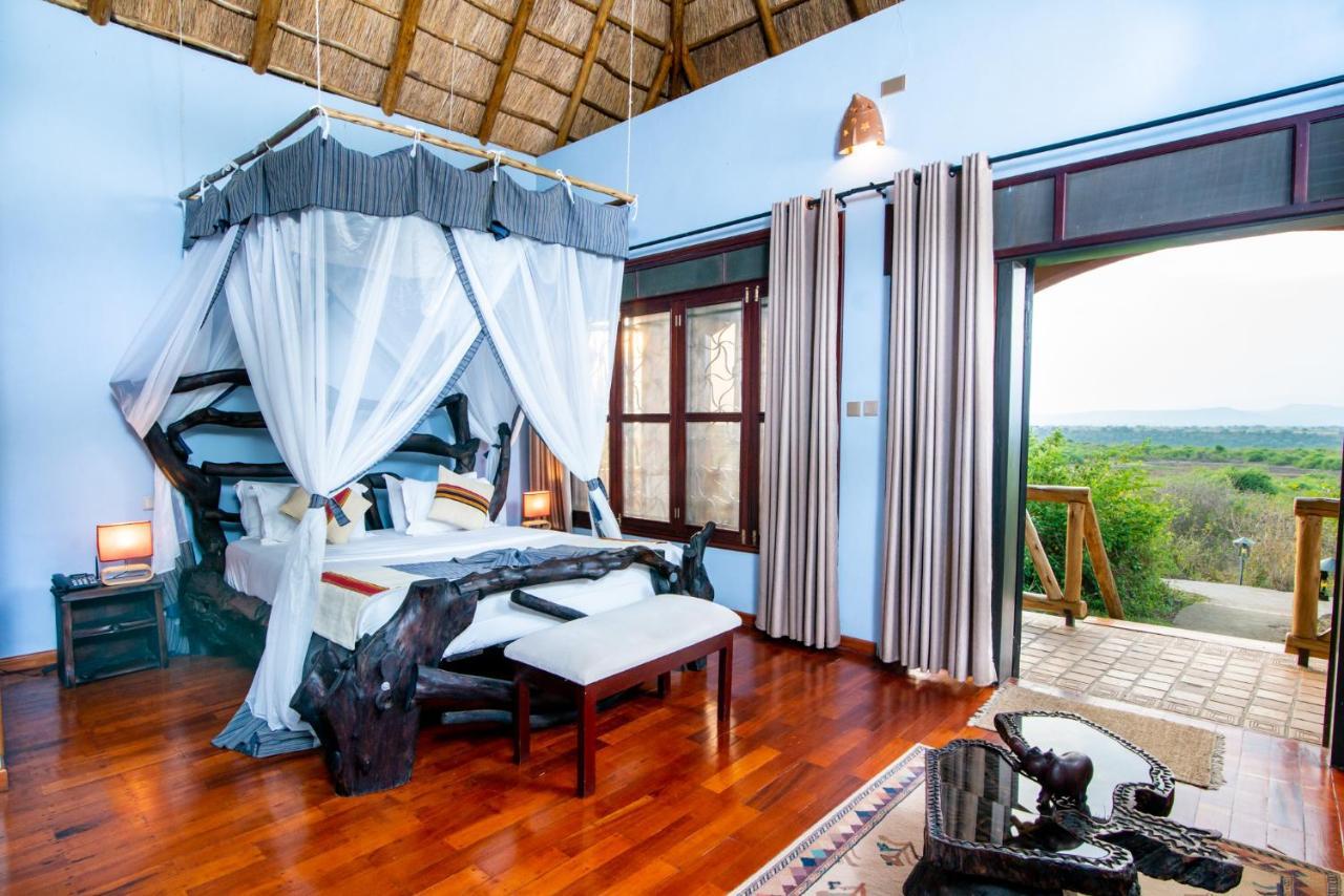 Buffalo Safari Lodge Katunguru Bagian luar foto