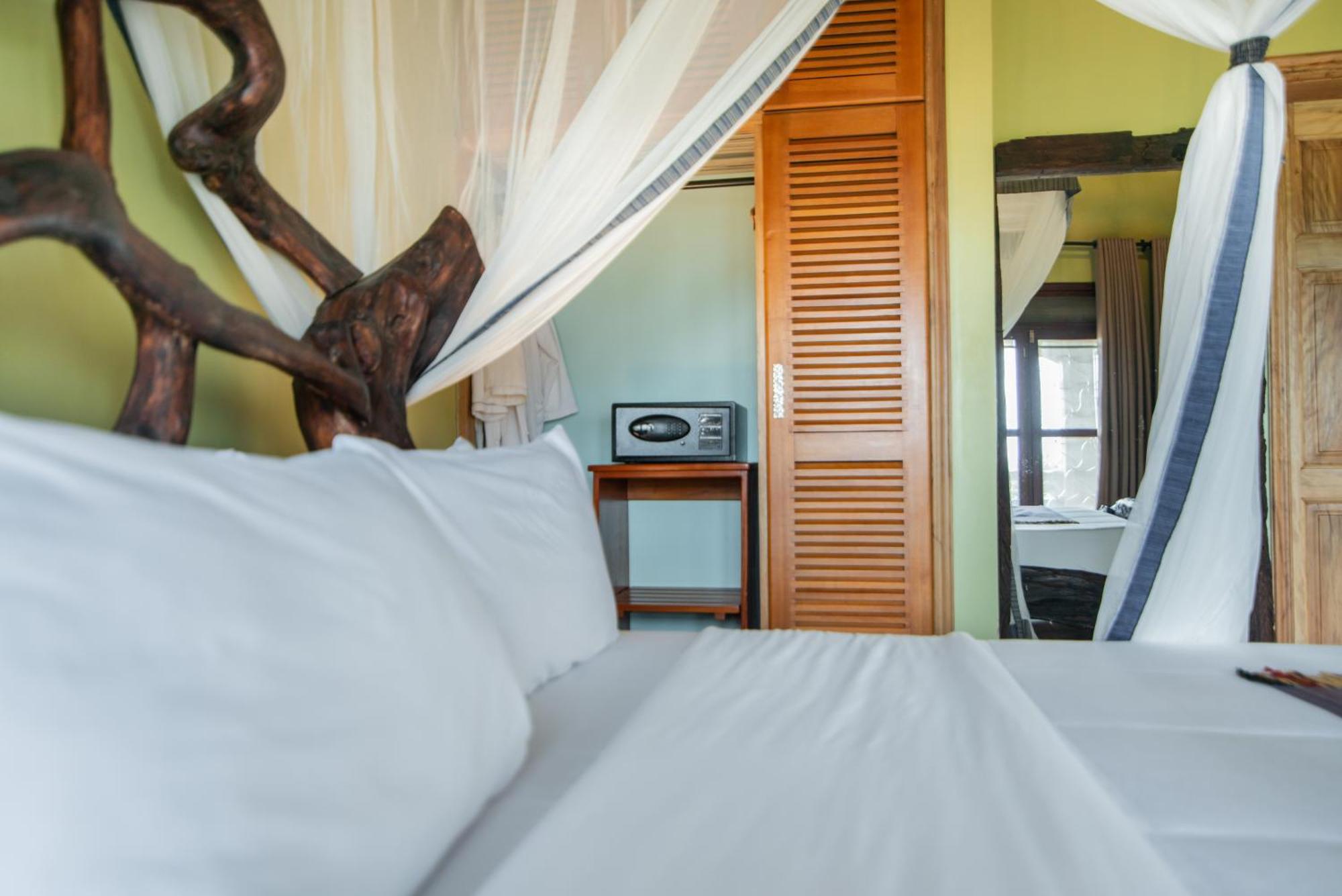 Buffalo Safari Lodge Katunguru Bagian luar foto
